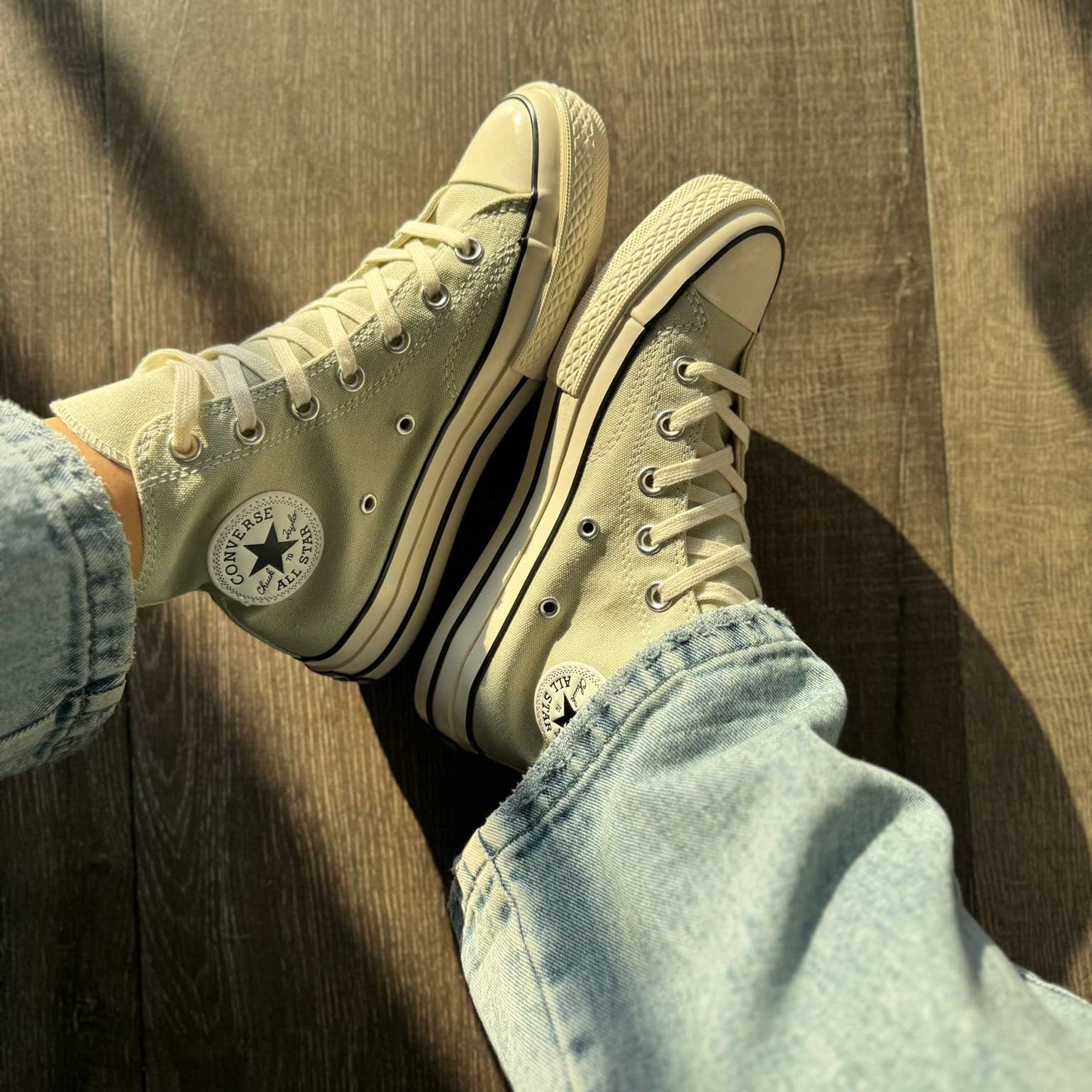 CONVERSE